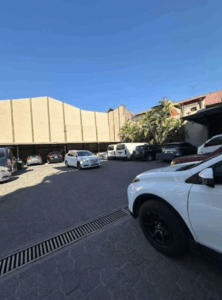 Estacionamiento de Edificio Panades